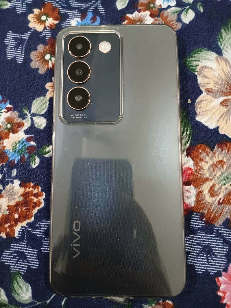 VIVO Y100 8/128 LUSH CONDITION 11 MONTHS WARRANTY 6