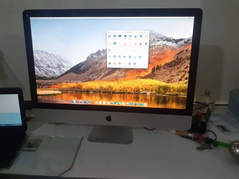 iMAC 27" mid 2011 0