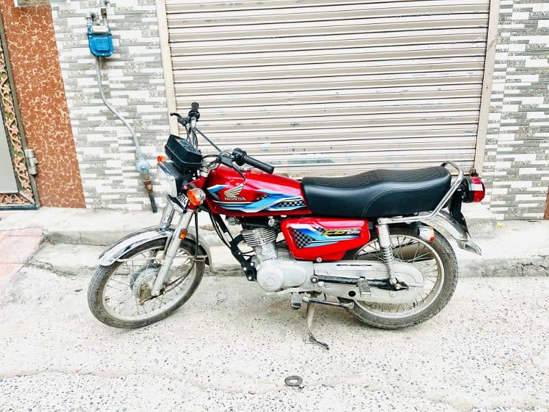 Honda 125 2024 3