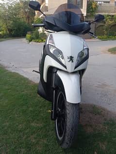 Peugeot Scooty 300cc