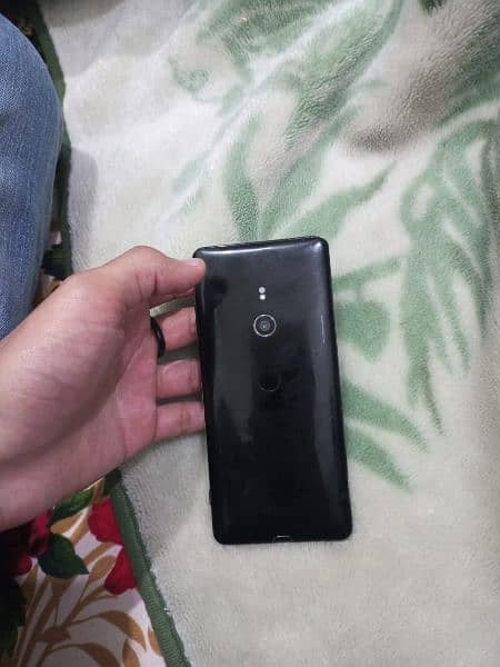 Sony experia xz3 6