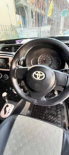 Toyota Vitz 2013 reg 2016 15