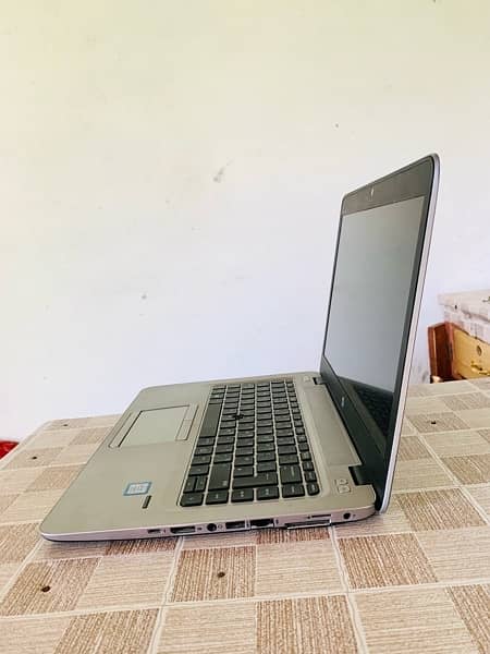 HP elite book 840G4 6