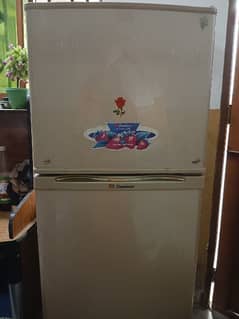 Used fridge for sale Dowlence