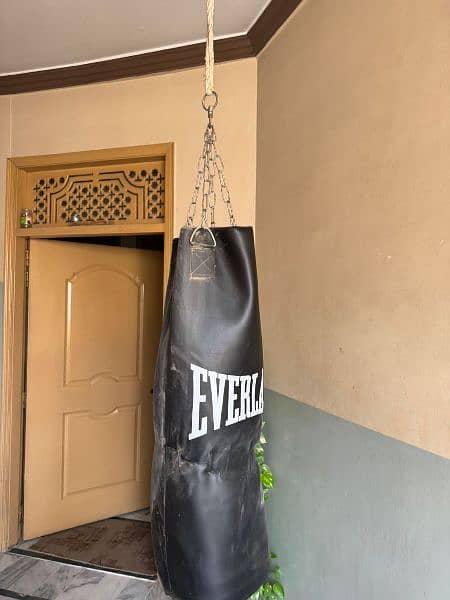 PUNCHING BAG 1