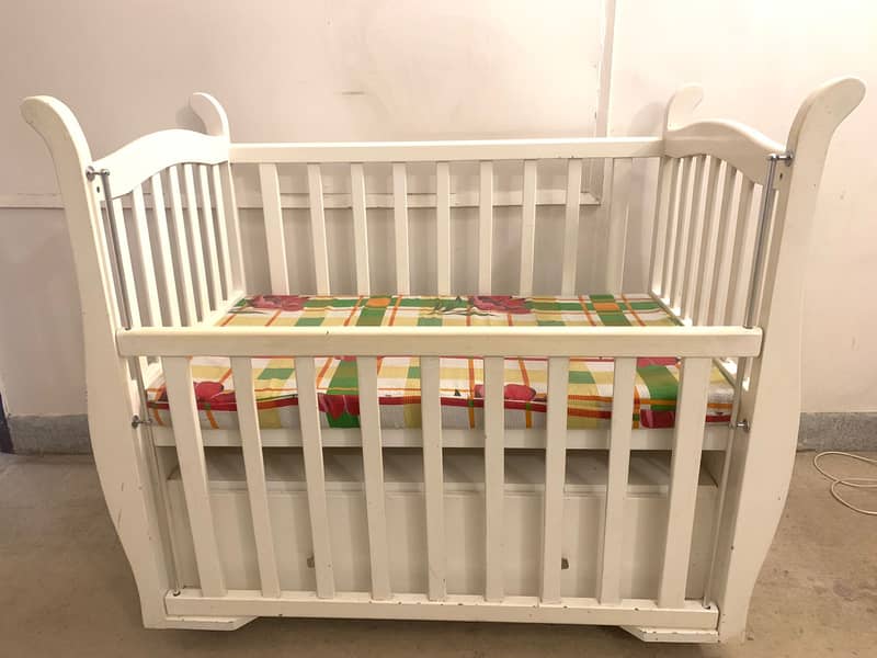 Kids cot / Baby cot / Kids Furniture / Baby bed for sale 1