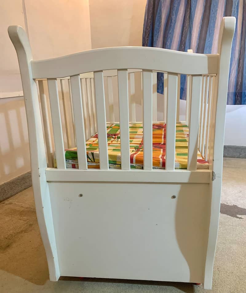 Kids cot / Baby cot / Kids Furniture / Baby bed for sale 2