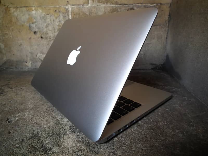 MacBook Pro Retina 13in (2014 Mid) 1