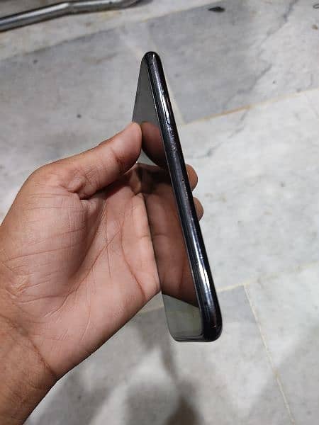 iPhone X 64Gb PTA 4