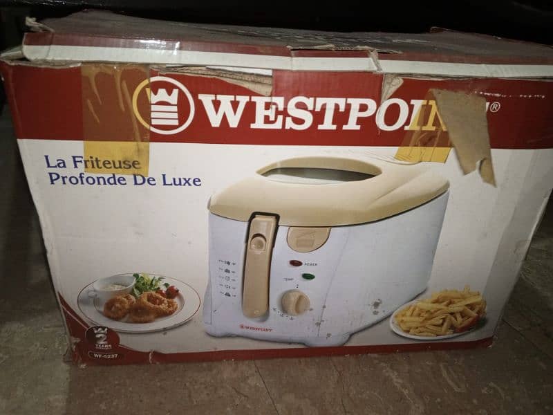 Deep fryer , west Point 0