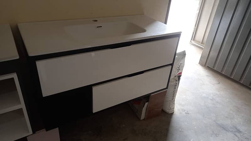 Bathroom vanity pvc 32 inch/ ceramic bathroom vanity/ 10