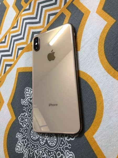 IPHONE XS MAX GOLD (PTA APPROVED) 1