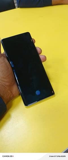 Vivo V29 5G edge phone display finger 12+256 ram and room exchange