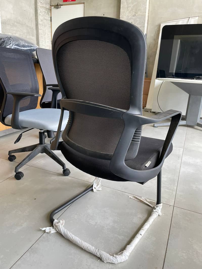 Revolving Chair/Study Chair/Gaming Chair/Executive Chair/Office Chair 2