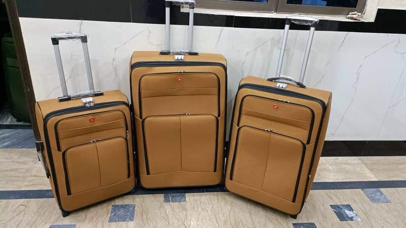 Luggage bags/ travel suitcases/ trolley bags/ travel trolley/ attachi 14