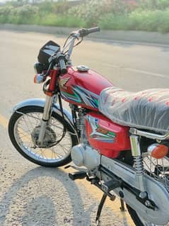 Honda CG-125 2023