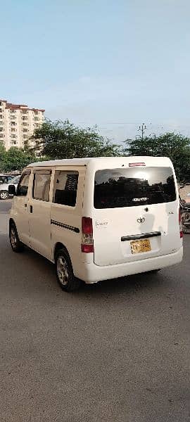 Toyota Lite Ace 2009 4