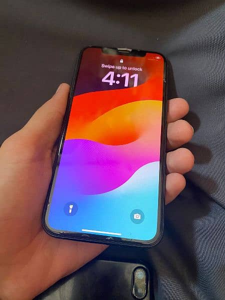 iphone 11 pro (03135385315) 1