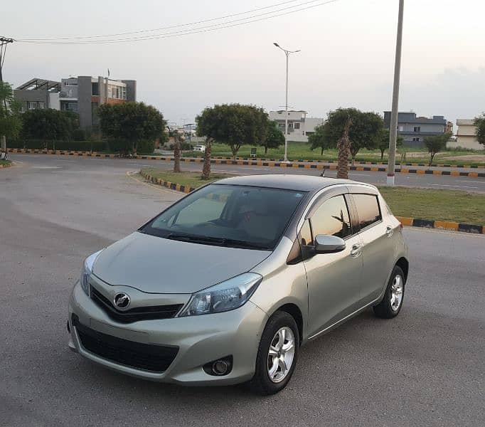 Toyota Vitz 2012 0