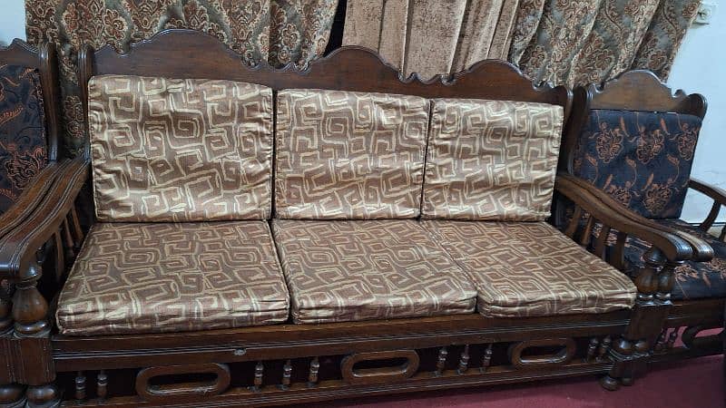 Pure old wooden sofa set with golden cutions is up for sale 5