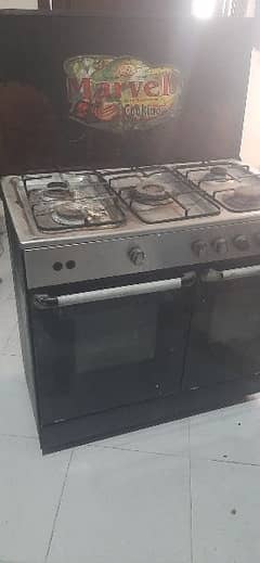 5 burner stove very good conditions