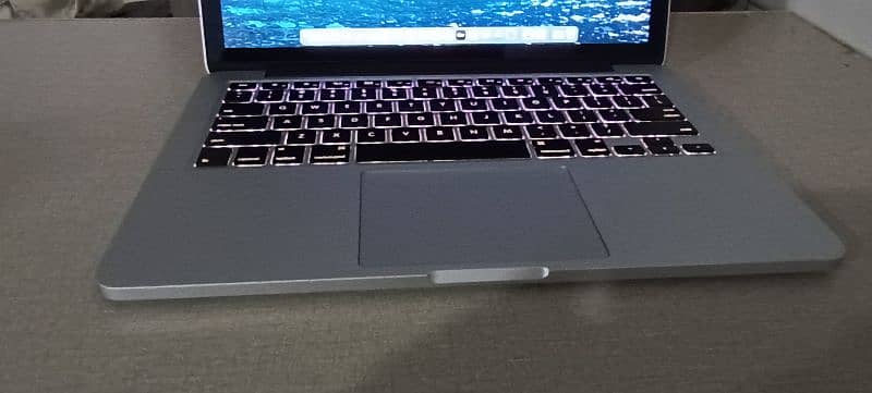 MacBook Pro 2015 13" ci5 Retina display 8