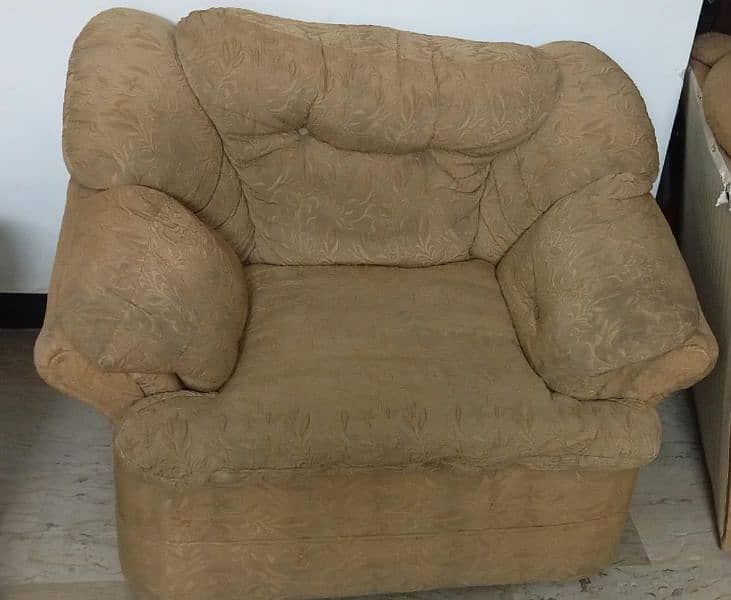 lalazar 7seater sofa for sale 1