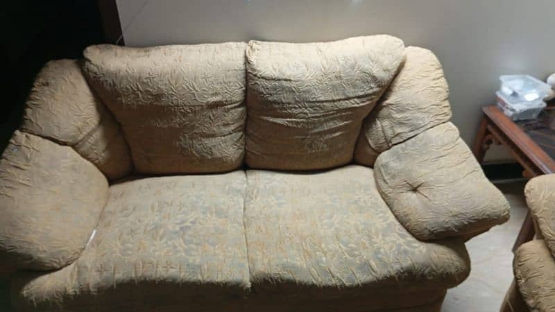 lalazar 7seater sofa for sale 3