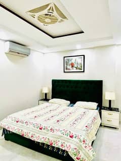 1 Bedroom Luxury Apartment is Available for Rent in bahria town Lahore 0