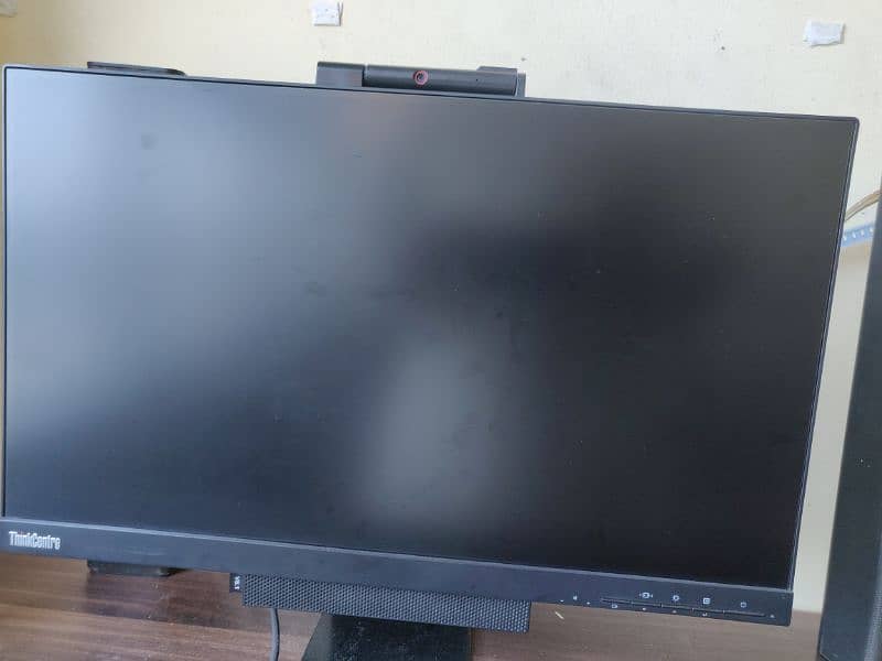 22 inch lenevo New LED 10/10 condition 3