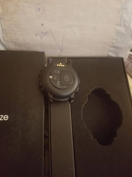 zeblaze thor 6 - 4GLTE Android 10 Smart Watch 18