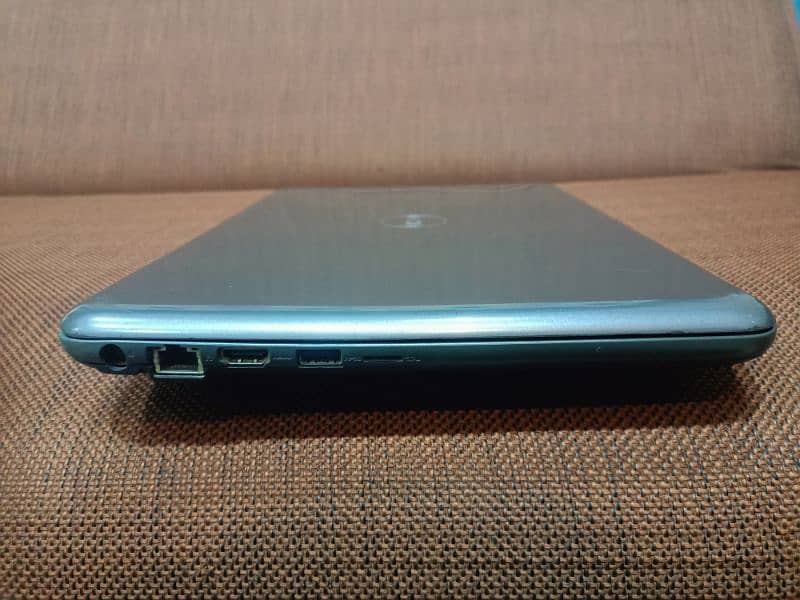 DELL LATITUDE 3380 8GB/256GB, INTEL CORE-i3 6th GEN, HD LED 3