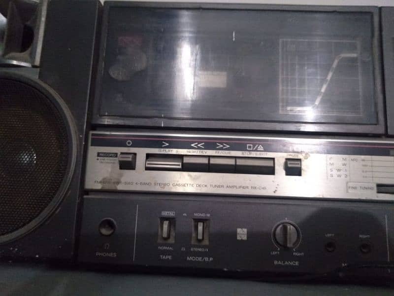 antique casette player 9