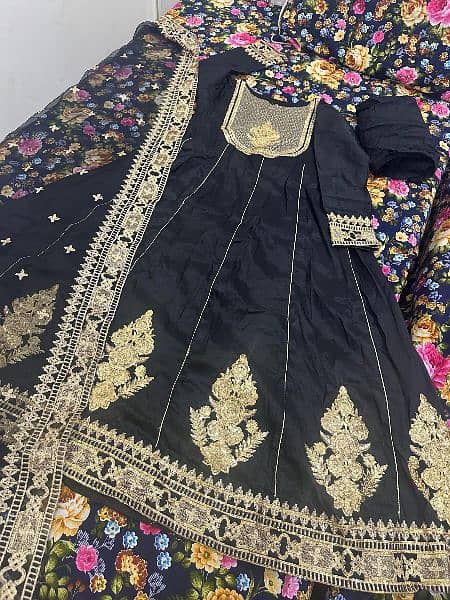 maxi with full embroided dupatta 1