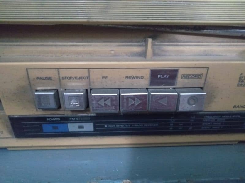 National casette player 1