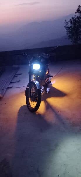 honda 125 model 2010 3