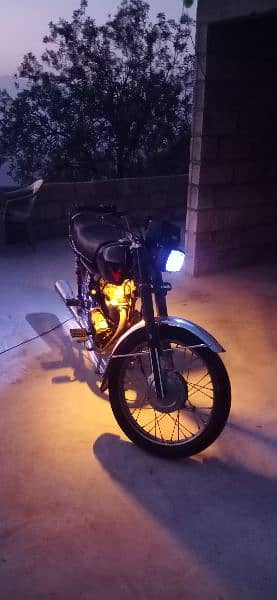 honda 125 model 2010 5