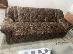 5 Seater Sofa Look Like New Sale/Exchange