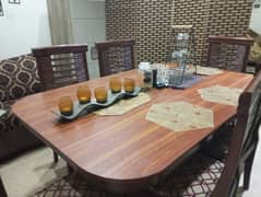 wood dining table Brand new urgent sale