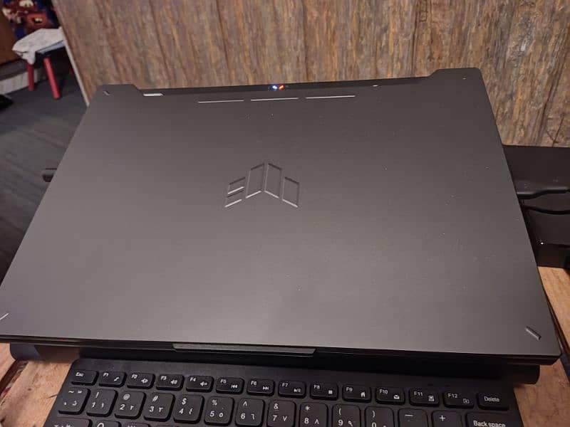 Asus tuf F15 gaming laptop RTX 4070 full box 3