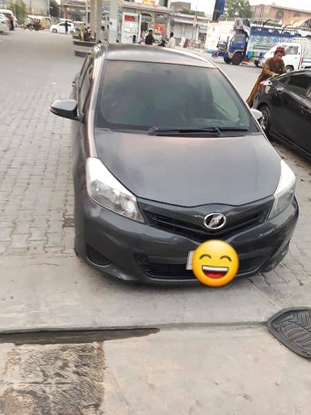 Toyota Vitz 2013 1