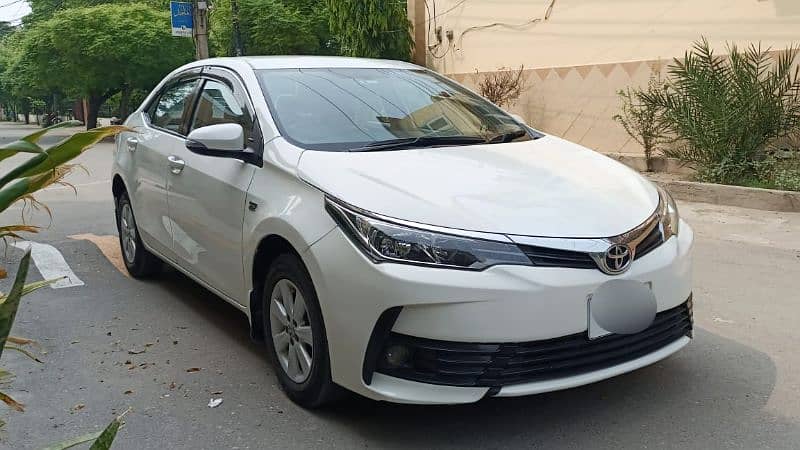 Toyota Corolla Altis 2017 4