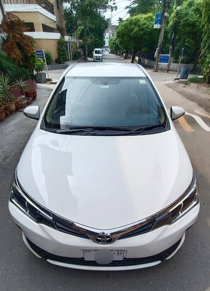 Toyota Corolla Altis 2017 10