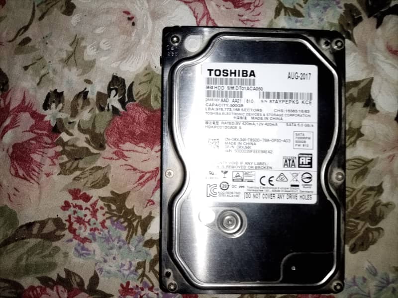 Toshiba 500 GB SATA harddisk for PC 1