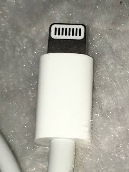 Apple Original Tyep-C To Lightning Data Cable Far Sale 2