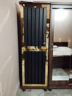 Tripple Door Wardrobe