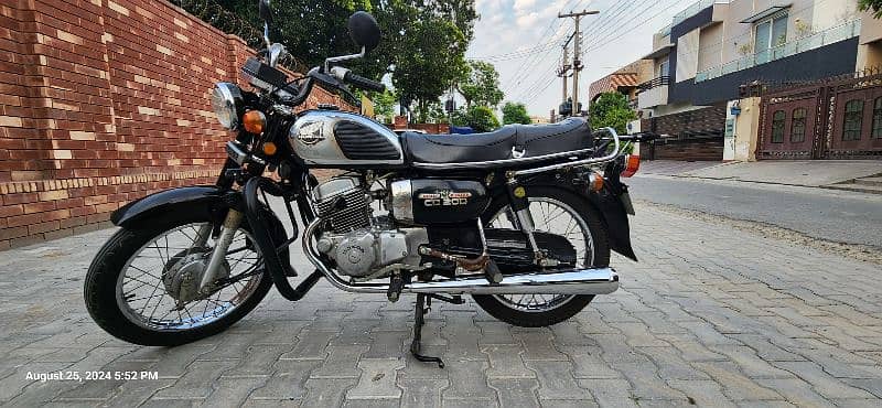 HONDA CD200 ROADMASTER 11