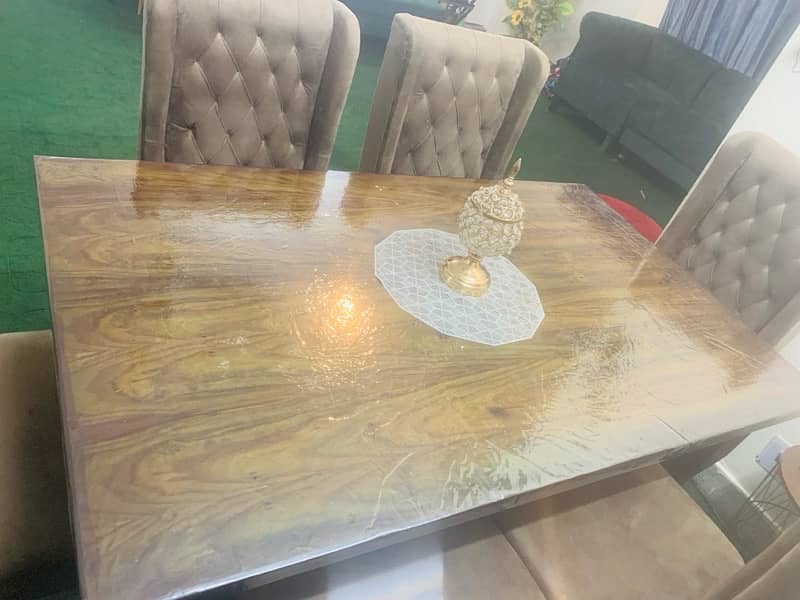 wooden dining table new 9