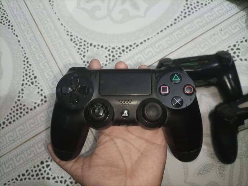 Ps4 controller just like brand new 3