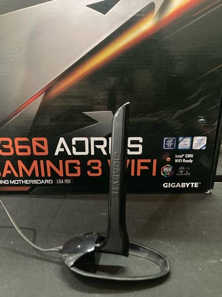 GAMING MOTHERBOARD - GIGABYTE B360 AORUS GAMING 3 WIFI Motherboard. 7